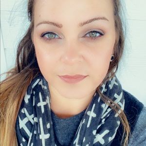 Meet your Posher, Nikki